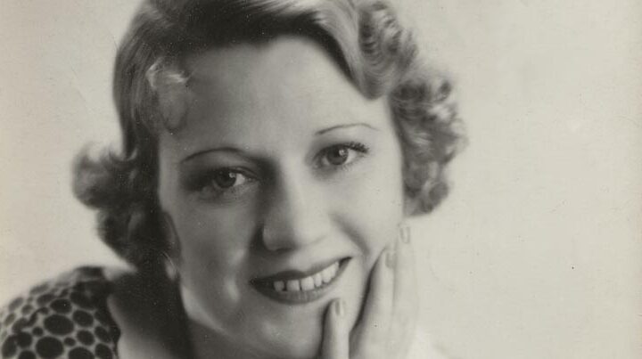Elsie Carlisle c. 1936